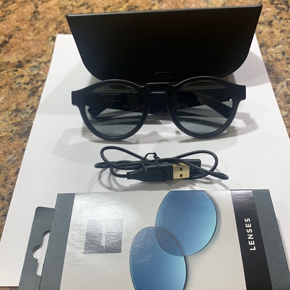 Bose Rondo Franes Sunglasses and Blue Gradient Lenses